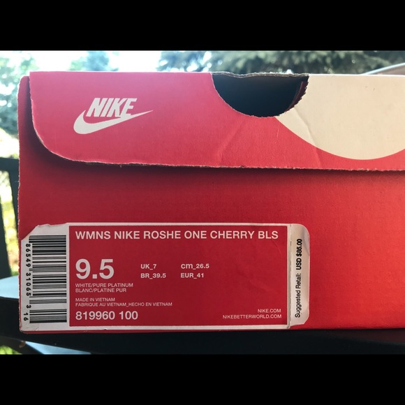 Limited Edition Nike Roshe One Cherry Bls Sneakers - Picture 2 of 7